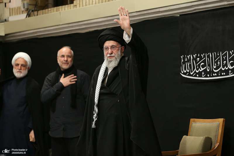 مراسم عزادارای شب عاشورا با حضور رهبر انقلاب اسلامی