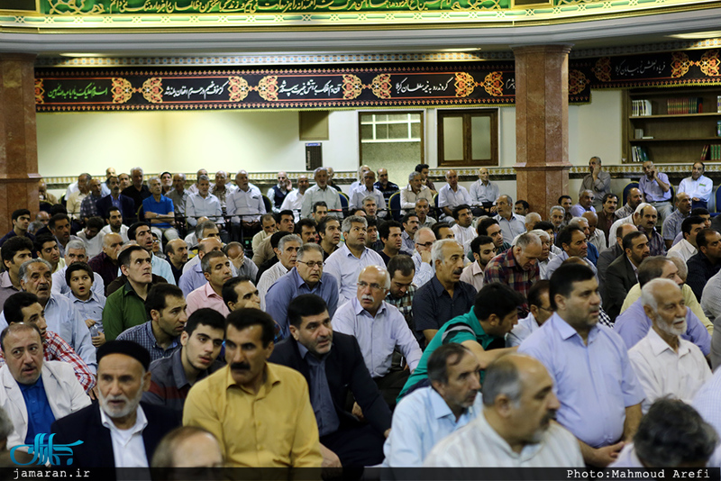 نماز عید فطر در حسینیه شماره 2 جماران