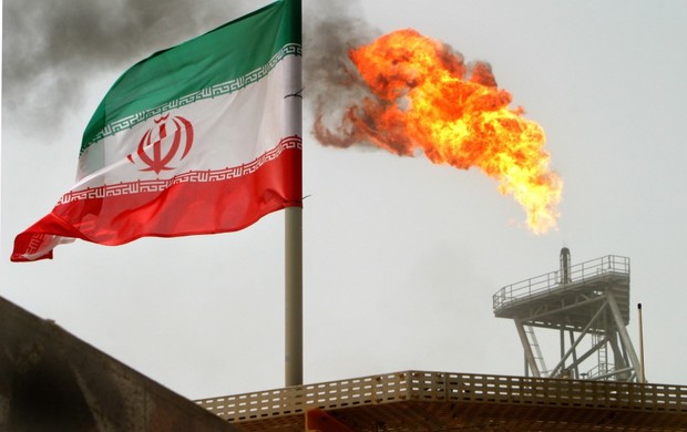ترامپ قادر به توقف قطار سریع السیر پیشرفت نفتی ایران نیست

