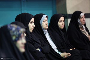 رونمایی از پرده نقالی خوانی (امام مردم) در حسینیه جماران