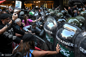 منتخب تصاویر امروز جهان - 15 و 16 فروردین 1404