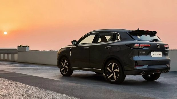 شاسی‌بلند وارداتی سایپا تغییر کرد + عکس