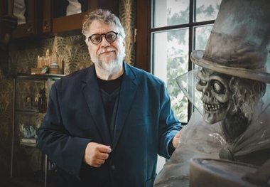 حراج مجموعه خاص کارگردان برنده اسکار
