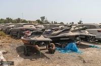خاک خوردن خودروهای میلیاردی در بندرعباس (1)