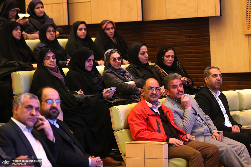 آئین افتتاح سومین هفته فرهنگی «بر آستان آفتاب» در بیت تاریخی امام