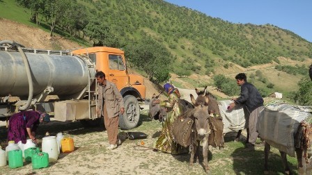 یک میلیارد و 200 میلیون ریال برای تامین آب 923 خانوار عشایری ایوان هزینه شد