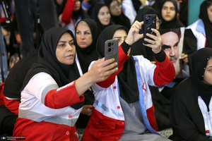 تجدید میثاق جوانان هلال احمر با آرمان‌های امام راحل