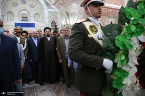 تجدید میثاق رئیس و نمایندگان مجلس با آرمان های حضرت امام خمینی (س)