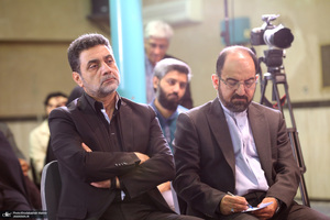 دیدار اعضای جبهه فرهنگی نقلاب اسلامی با سید حسن خمینی