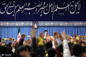 دیدار هزاران نفر از دانشجویان و دانش‌آموزان با رهبر معظم انقلاب