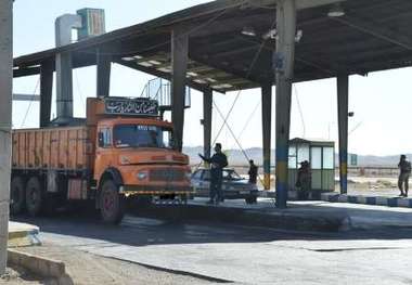 کشف دو میلیارد و 300 میلیون ریال میوه قاچاق در یزد