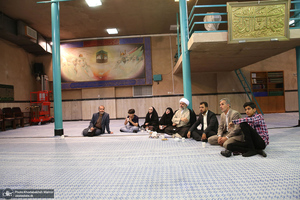 بازدید نماینده آیت الله العظمی یعقوبی از جماران / قیس طایی