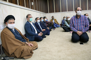 مراسم سالروز میلاد حضرت زهرا(س) و امام خمینی(ره) در موسسه تنظیم و نشر آثار امام(ره)