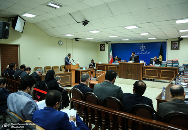  اولین جلسه دادگاه رسیدگی به اتهام مدیر عامل سابق شرکت بازرگانی پتروشیمی و 13 متهم دیگر