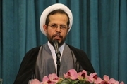 مبلغان دینی جامعه را از آثار سوء فرقههای انحرافی آگاه کنند
