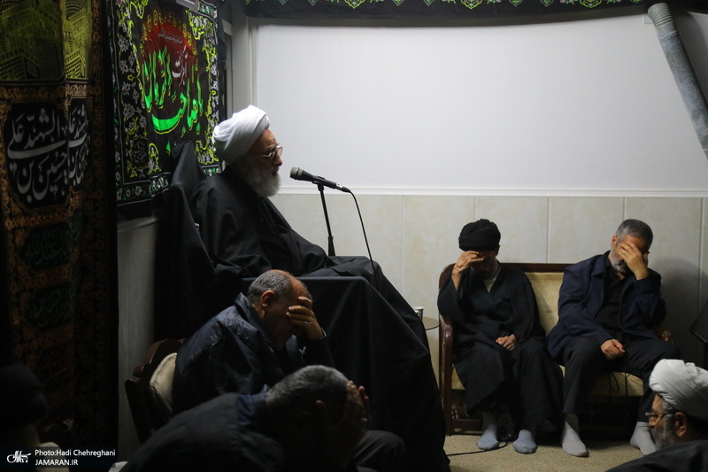 دومین شب عزاداری حضرت فاطمه (س) در بیت آیت الله دوستی زنجانی‎