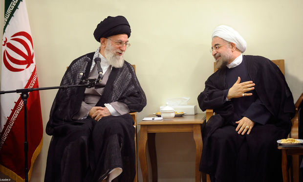 رئیس‌جمهور روحانی سال ۱۳۹۷ را به رهبر معظم انقلاب تبریک گفت