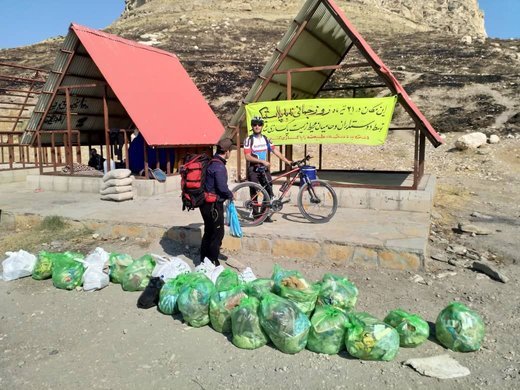 پاکسازی زباله‌های کاظم داشی دریاچه ارومیه   عکس