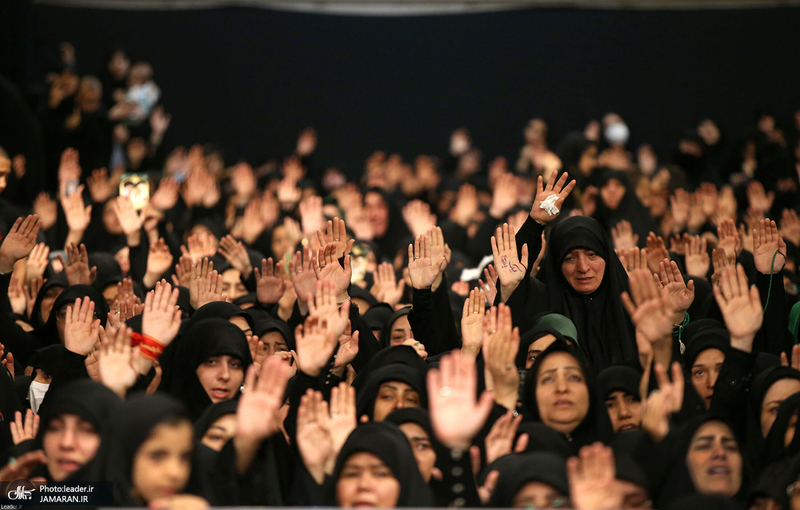 مراسم عزاداری شب تاسوعای حسینی (ع) در حسینیه امام خمینی