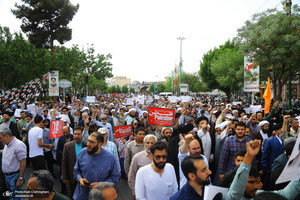 راهپیمایی نمازگزاران قمی در محکومیت جنایات رژیم صهیونیستی