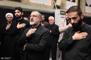 آخرین شب مراسم عزاداری محرم در حسینیه امام خمینی