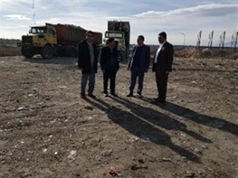 بازدید مدیر کل حفاظت محیط زیست استان از محل دفن زباله شهری و ایستگاه موقت شهرداری اردبیل