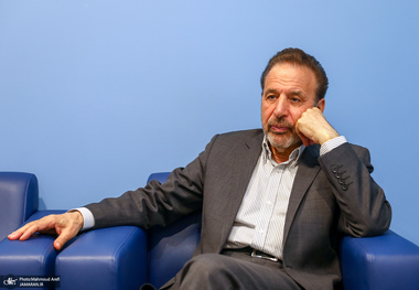 واعظی: برخی از گروه های سیاسی هنوز در رقابت های انتخاباتی باقی مانده اند/ پزشکیان به آنچه که در خصوص وفاق اعتقاد داشت صادقانه عمل کرد/ صهیونیسم با هدف براندازی وارد جنگ 12 روزه با ایران شد