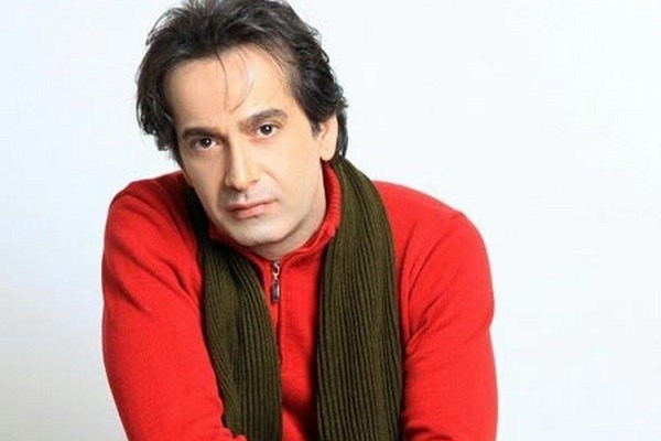 یک بازیگر دیگر هم از حضور در شبکه معروف ماهواره ای پشیمان شد
