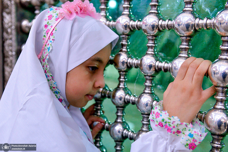 جشن عبادت و تکلیف فرزندان کارکنان معاونت پشتیبانی سپاه در حرم امام خمینی (س)