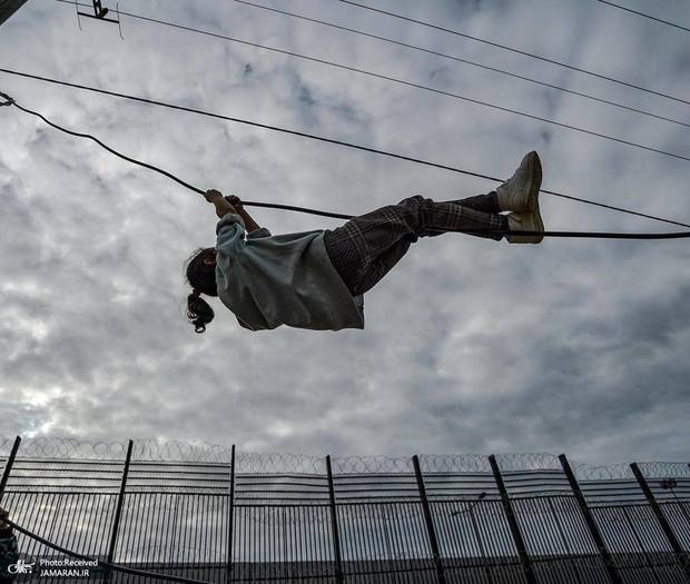 تفریح کودکان فلسطینی با کابل های برق! + عکس