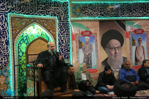 مراسم عزاداری حضرت زهرا(س) در مدرسه علمیه با حضور سید علی خمینی