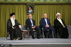 دیدار مسئولان نظام، سفرای کشور‌های اسلامی و مهمانان کنفرانس وحدت با رهبر انقلاب