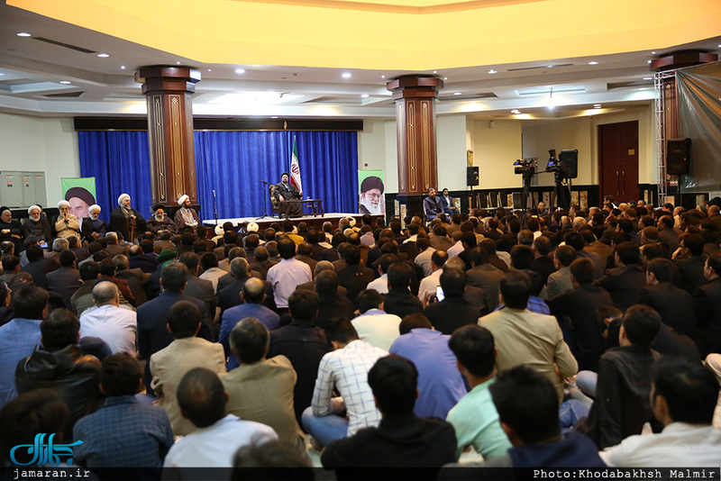 دیدار شورای هماهنگی هیات های مذهبی مهاجرین افغانستانی با سید حسن خمینی