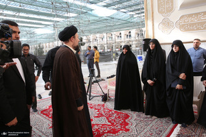 مراسم سالگرد در گذشت سید محمود دعایی در حرم مطهر امام خمینی (س)