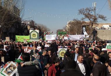 22 بهمن جشنی از جنس حماسه همه آمده اند