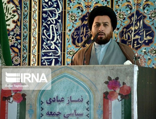 امام جمعه رودبار قصران: شهادت سردار سلیمانی آغاز اوج گیری جبهه مقاومت است