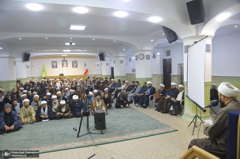 مراسم شب سالگرد شهادت امام صادق(ع) و بزرگداشت رهبر شهید انقلاب از سوی سید حسن خمینی