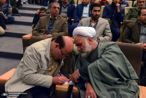 تجدید میثاق مدیرکل و جمعی از کارکنان اداره آموزش و پرورش شهرستان های استان تهران با آرمان های امام(س)