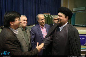 دیدار وزیر ورزش و جوانان و جمعی از ورزشکاران با سید حسن خمینی 