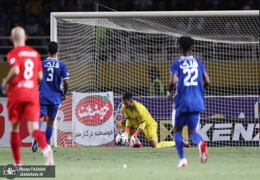 دروازه بان جدید استقلال: دیروز ناامیدی زیادی داشتیم