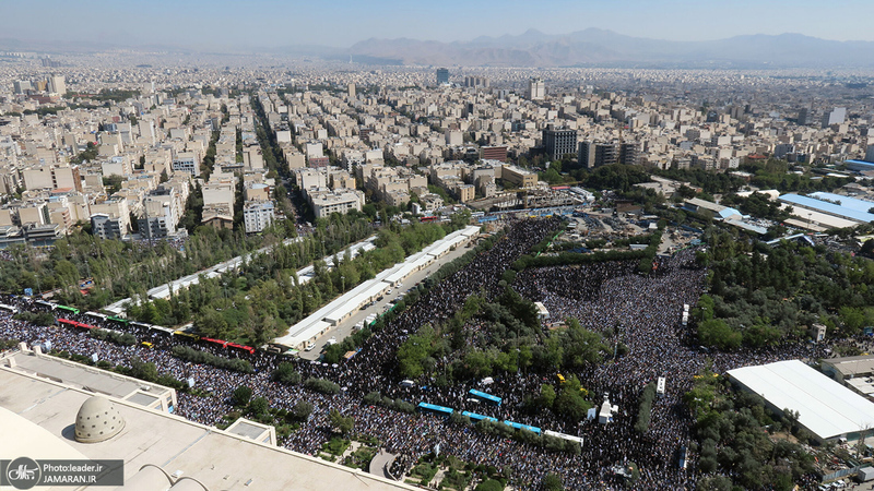 اقامه نماز جمعه تهران به امامت رهبر معظم انقلاب