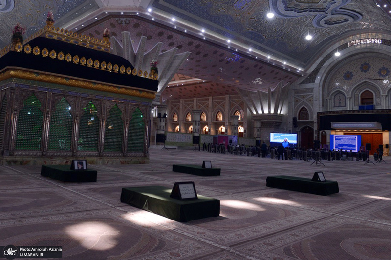 تجدید میثاق سرپرست و کارکنان موسسه تنظیم و نشر آثار امام خمینی(س) با آرمان های بنیانگذار جمهوری اسلامی