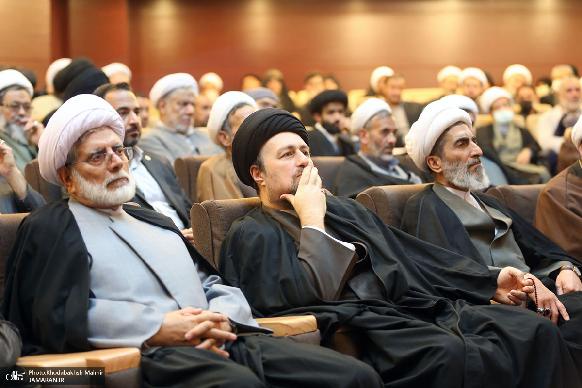 محسن رهامی: امام خمینی(س) امید به حاکمیت اخلاق را برای نسل جوان زنده کرد/ هادی صادقی: بعد از فرمان هشت ماده ای امام جلوی خیلی از خودسری ها گرفته شد/ فاطمه ریاحی: احکام این فرمان منحصر به زمان خاصی نیست