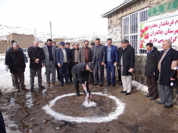 کلنگ زنی طرح هایی با اعتبار 67 میلیارد ریالی در چهارمین روز دهه فجر در چالدران