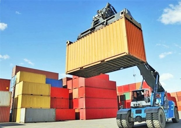 247 هزار تن کالا از استان مرکزی صادر شد