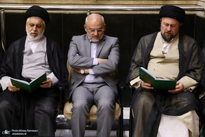 مراسم ختم همسر آيت الله راستی کاشانی