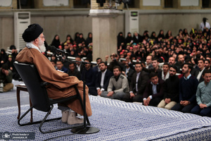 دیدار هزاران نفر از دانشجویان و دانش‌آموزان با رهبر معظم انقلاب
