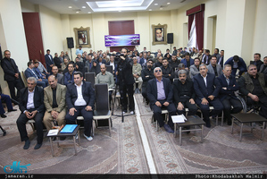 دیدارجمعی از فعالان ستادهای انتخاباتی دکتر روحانی با سید حسن خمینی