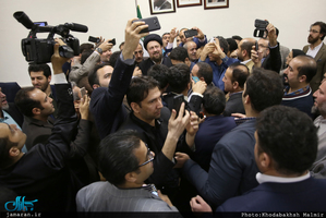 دیدار دبیر کل و اعضای حزب مردم سالاری با سید حسن خمینی 