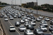 ترافیک در بزرگراه‌های تهران سنگین است